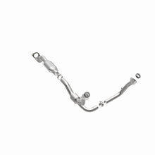 Load image into Gallery viewer, MagnaFlow Direct Fit Catalytic Converter 00-04 Blazer OEM