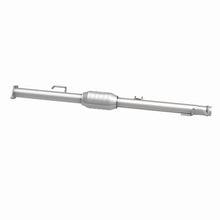 Load image into Gallery viewer, MagnaFlow Direct Fit Catalytic Converter 00-04 Tundra 3.4L Rear