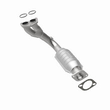 Load image into Gallery viewer, MagnaFlow Direct Fit Catalytic Converter 94-98 Villager/Quest 3.0L