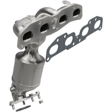Load image into Gallery viewer, MagnaFlow Direct Fit Catalytic Converter California Grade CARB Compliant 07-10 Nissan Altima L4 2.5L
