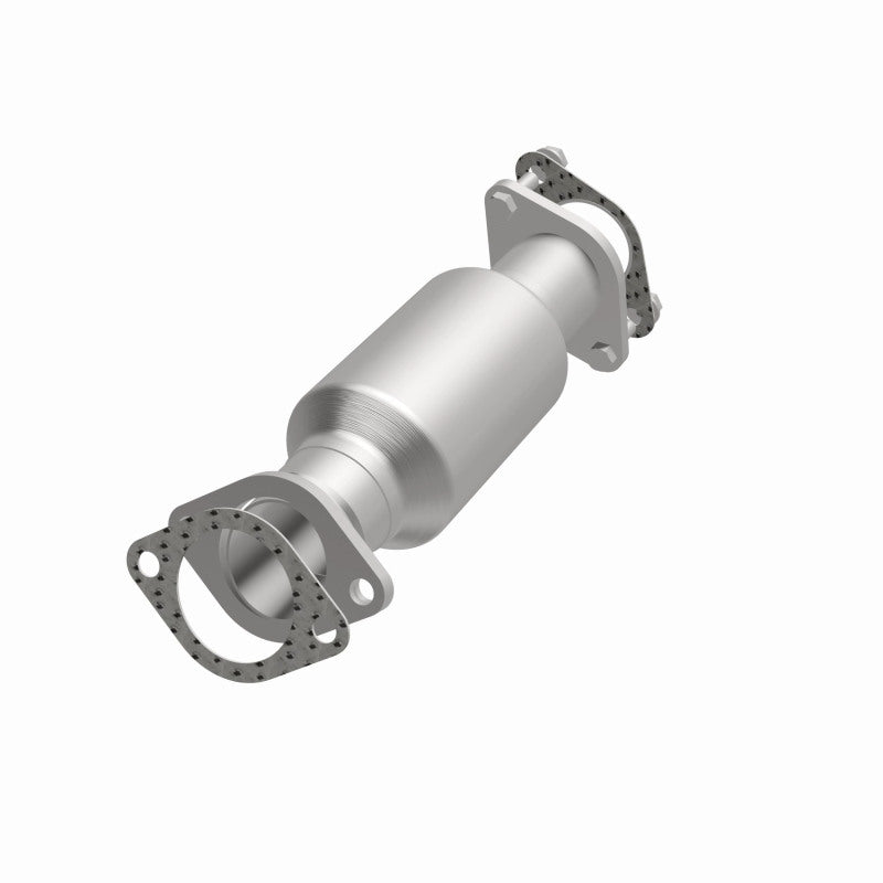 MagnaFlow Direct Fit Catalytic Converter 2011 Kia Sorento 3.5 Underbody