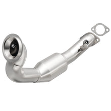 Load image into Gallery viewer, MagnaFlow Direct Fit Catalytic Converter BMW 3 07-08 Front OEM