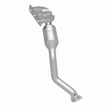 Load image into Gallery viewer, MagnaFlow Direct Fit Catalytic Converter BMW 5 01-03 front
