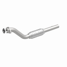 Load image into Gallery viewer, MagnaFlow Direct Fit Catalytic Converter 96 Buick LeSabre 3.8L
