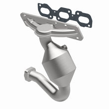 Load image into Gallery viewer, MagnaFlow Direct Fit Catalytic Converter 01-02 Cougar 2.5L Front