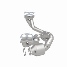 Load image into Gallery viewer, MagnaFlow Direct Fit Catalytic Converter 13-17 Subaru BRZ / 13-16 Scion FR-S OEM