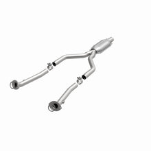 Load image into Gallery viewer, MagnaFlow Direct Fit Catalytic Converter 01-06 Lexus LS430 4.3L Rear