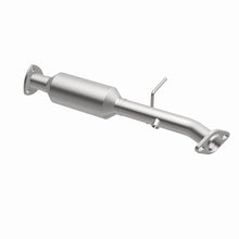 Load image into Gallery viewer, MagnaFlow California Direct Fit Catalytic Converter 1995 Kia Sportage 2.0L