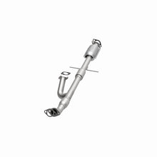 Load image into Gallery viewer, MagnaFlow Direct Fit Catalytic Converter 00-01 Hyundai Sonata 2.5L