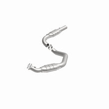 Load image into Gallery viewer, MagnaFlow Direct Fit Catalytic Converter 03-05 Express 2500 4.8L Driver Side