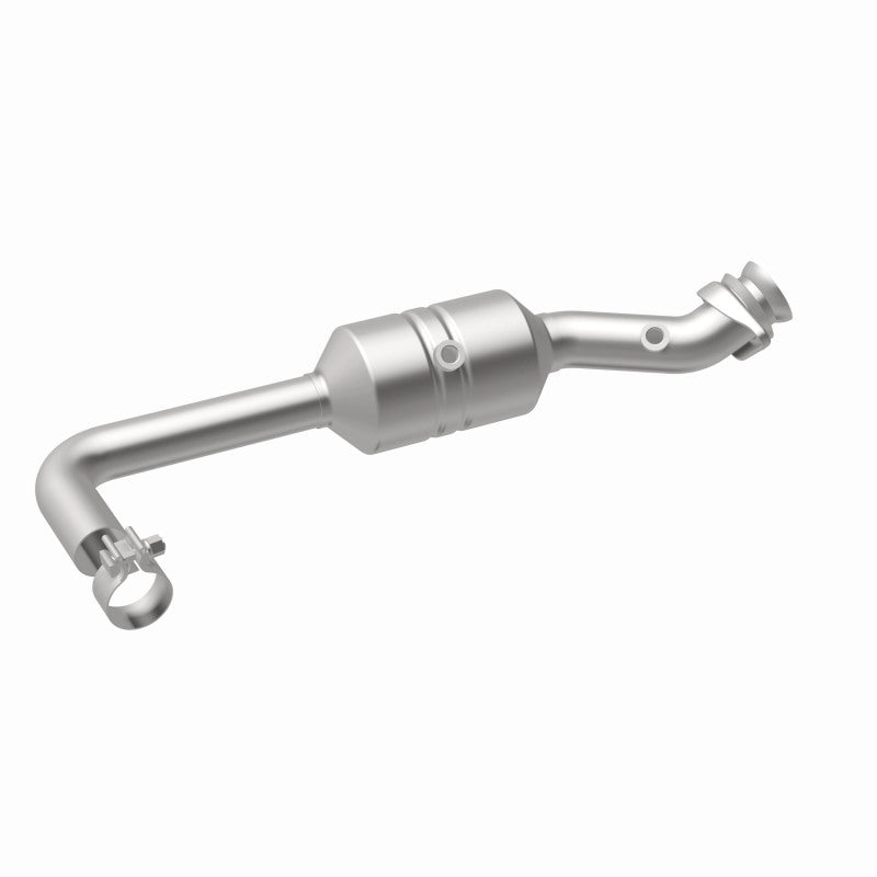 MagnaFlow Direct Fit Catalytic Converter 2011-2014 F-150 3.7L Underbody