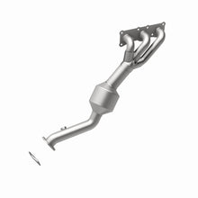 Load image into Gallery viewer, MagnaFlow Direct Fit Catalytic Converter BMW 5 06-07 Front OEM