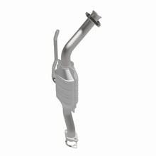 Load image into Gallery viewer, MagnaFlow Direct Fit Catalytic Converter Ford-Lincoln-Mercury 8