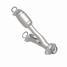Load image into Gallery viewer, MagnaFlow DF Cat Conv 99-03 Lexus/Toyota RX300/Highlander Truck 3.0L Passgr Sde *NOT FOR SALE IN CA*