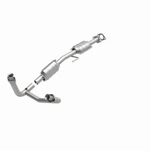 Load image into Gallery viewer, MagnaFlow Direct Fit Catalytic Converter 86-97 Ford Aerostar 3.0L