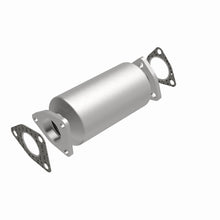 Load image into Gallery viewer, MagnaFlow Direct Fit Catalytic Converter Honda 80 87