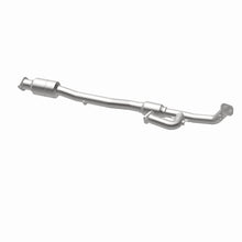 Load image into Gallery viewer, MagnaFlow DF Catalytic Conv 04-06 Lexus ES330 / 04-06 Toyota Camry/05-08 Solara 3.3L Y-Pipe Assembly