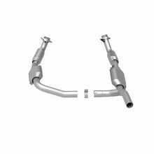 Load image into Gallery viewer, MagnaFlow Direct Fit Catalytic Converter 07-08 Ford E-150 4.6L