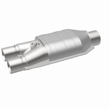 Load image into Gallery viewer, MagnaFlow Universal Catalytic Converter 2.5/2 Single/Dual O2