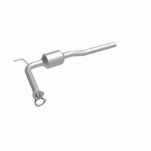 Load image into Gallery viewer, MagnaFlow Direct Fit Catalytic Converter 1993/1995 Volkswagen EuroVan 2.5L