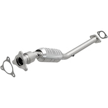Load image into Gallery viewer, MagnaFlow DF Conv Chevy/Pontiac 05-07 Cobalt 2.2L AT/06-07 HHR AT/2007 G5 AT/06-07 Ion-2&amp;3 2.2L/2.4L