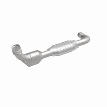 Load image into Gallery viewer, MagnaFlow Direct Fit Catalytic Converter 97-98 Ford Trucks 4.6L