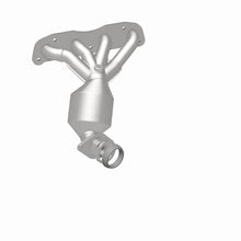 Load image into Gallery viewer, MagnaFlow Direct Fit Catalytic Converter 09-14 Sentra 2.0L Manifold
