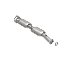 Load image into Gallery viewer, MagnaFlow Direct Fit Catalytic Converter Ranger/B3000/B4000 Pick-Up