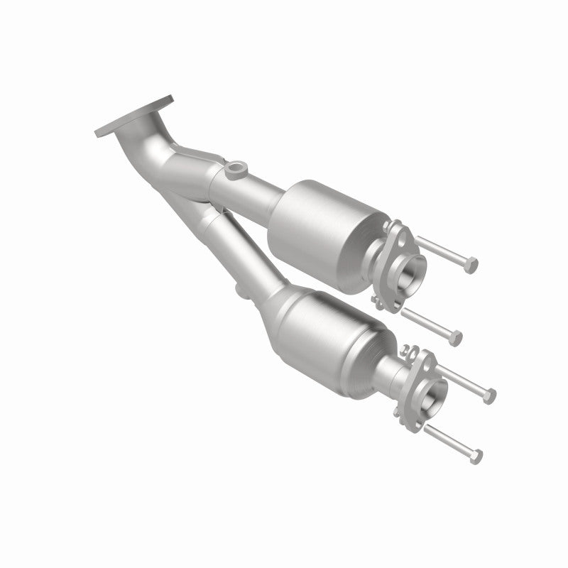 MagnaFlow Direct Fit Catalytic Converter 00-01 Cherokee Front 4.0L
