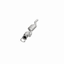 Load image into Gallery viewer, MagnaFlow Direct Fit Catalytic Converter 03 Volkswagen Passat 2.8L
