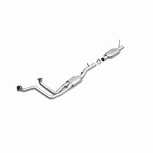 Load image into Gallery viewer, MagnaFlow Direct Fit Catalytic Converter 96 Ford F-150 4.9L I-6