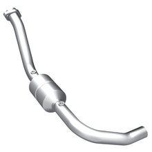 Load image into Gallery viewer, MagnaFlow Direct Fit Catalytic Converter 04-06 Dodge Durango 5.7L Driver Side
