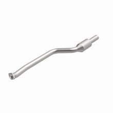 Load image into Gallery viewer, MagnaFlow Direct Fit Catalytic Converter BMW 3 06-09 Rear OEM