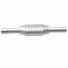 Load image into Gallery viewer, MagnaFlow Direct Fit Catalytic Converter GM 26X6.5 X4 2/2