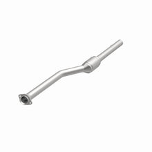 Load image into Gallery viewer, MagnaFlow Direct Fit Catalytic Converter 99-00 BMW 540i 4.4L PS Rear
