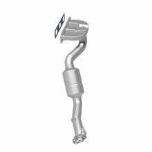 Load image into Gallery viewer, MagnaFlow Direct Fit Catalytic Converter BMW 04-05 330XI 3.0L / 04-06 X3 2.5L/3.0L