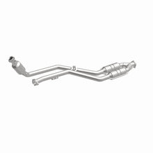 Load image into Gallery viewer, MagnaFlow Direct Fit Catalytic Converter 99-00 Mercedes CLK320 3.2L