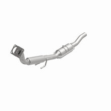 Load image into Gallery viewer, MagnaFlow Direct Fit Catalytic Converter 04-05 VW Jetta 2L