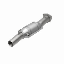 Load image into Gallery viewer, MagnaFlow Direct Fit Catalytic Converter 95 Volkswagen Golf 2.8L