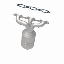 Load image into Gallery viewer, MagnaFlow Direct Fit Catalytic Converter 2007 Chrysler Pacifica 4.0L