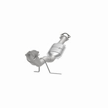 Load image into Gallery viewer, MagnaFlow Direct Fit Catalytic Converter 03-04 Volvo V70 2.5L