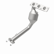 Load image into Gallery viewer, MagnaFlow Direct Fit Catalytic Converter 02-03 Freelander 2.5L