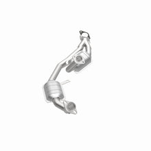 Load image into Gallery viewer, MagnaFlow Direct Fit Catalytic Converter Taurus/Sable/Continental 8