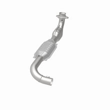 Load image into Gallery viewer, MagnaFlow Direct Fit Catalytic Converter 97-98 Ford Trucks 4.6L