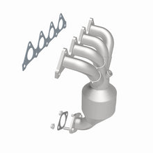 Load image into Gallery viewer, MagnaFlow Direct Fit Catalytic Converter 02 Hyundai Accent 1.6L