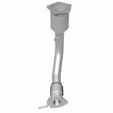 Load image into Gallery viewer, MagnaFlow Direct Fit Catalytic Converter 01-02 Sportage mani OEM