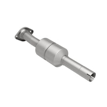 Load image into Gallery viewer, MagnaFlow Direct Fit Catalytic Converter 04-10 Toyota Highlander 3.5