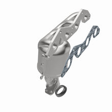 Load image into Gallery viewer, MagnaFlow Direct Fit Catalytic Converter Honda 00-05 Civic 1.7L