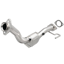 Load image into Gallery viewer, MagnaFlow Direct Fit Catalytic Converter 96-98 Explorer-Mountaineer