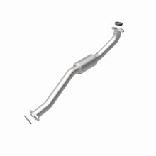 Load image into Gallery viewer, MagnaFlow Direct Fit Catalytic Converter 2009-2012 Highlander 2.7 L Underbody